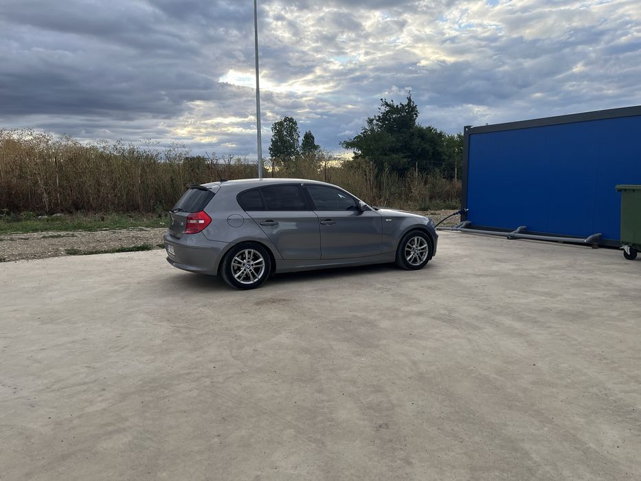 BMW 1 Series 2009 — imagine 3