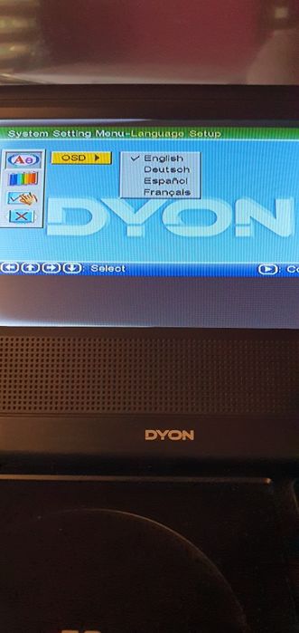 Dvd cu ecran Tv. DYON