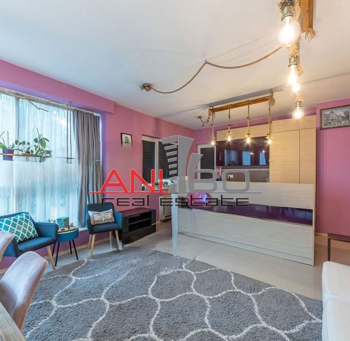 Продава се Четиристаен апартамент в Варна, Бриз - 170 кв.м за 1788 €/кв.м - Снимка #1