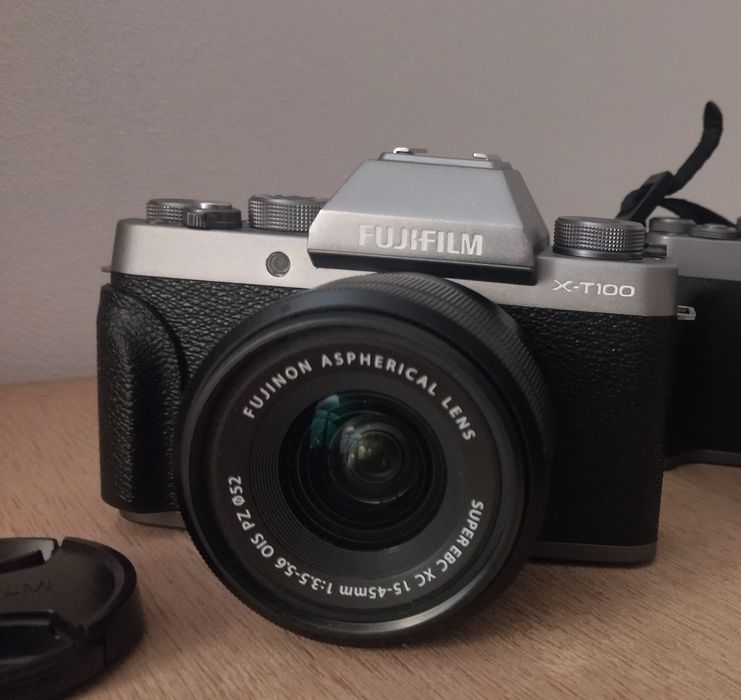Fujifilm x-t100 продажа/обмен