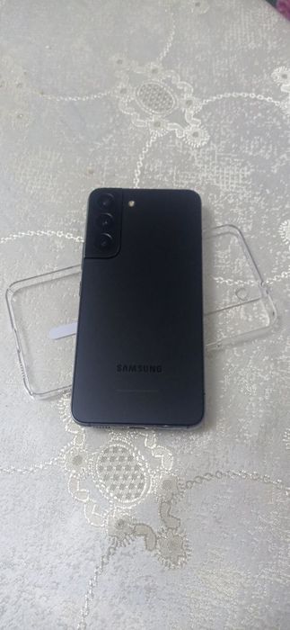 Samsung s22 xotira 256