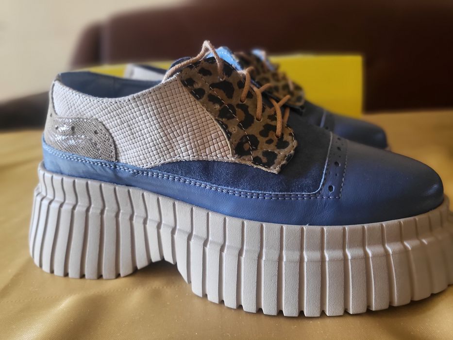 Gabina 36 сникърси естествена кожа