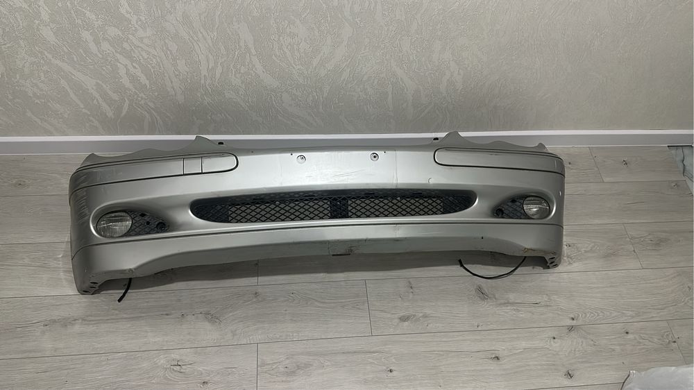Бампер мерседес w203