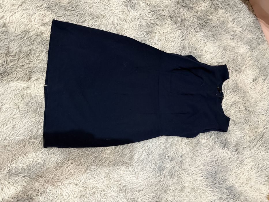 Продам классические платья