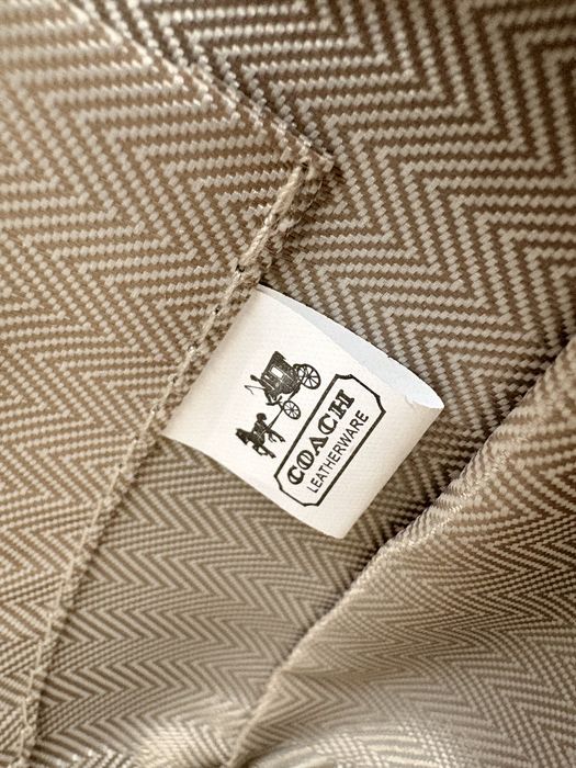 Geanta alba Coach noua cu eticheta