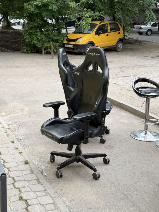 Кресла игровые dxracer б/у продается