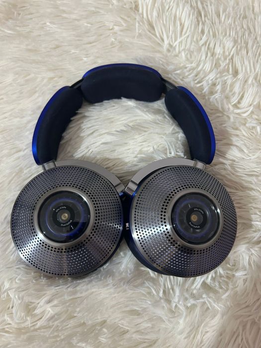 Продам наушники Dyson