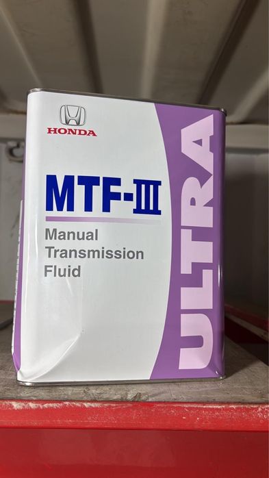 Автомобильные масла , спец жидкости ,