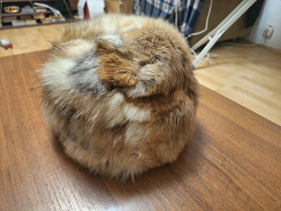 Căciulă din blana naturala de vulpe