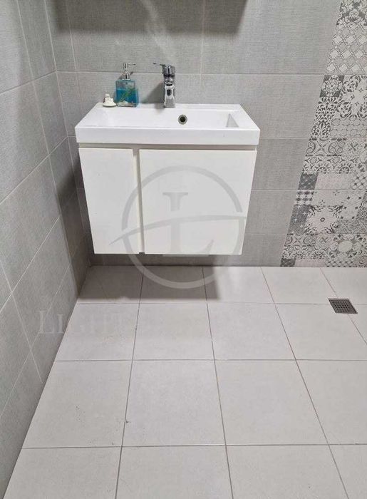 Продава се Двустаен апартамент в Пловдив, Кючук Париж - 85 кв.м за 1920 €/кв.м - Снимка #13