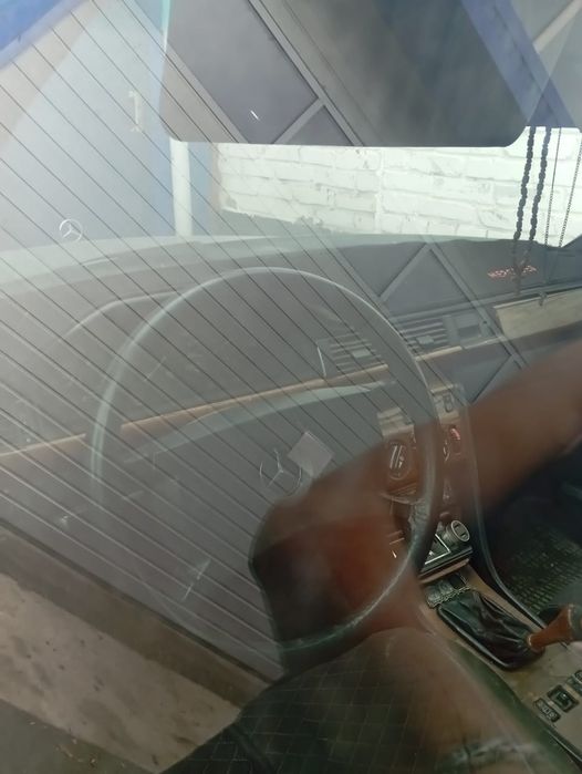 Продам машину Мерседес