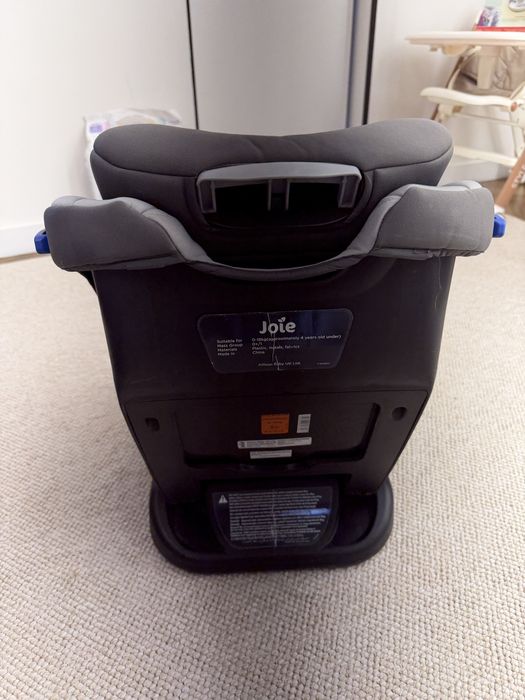 Автокресло Joie Steadi
