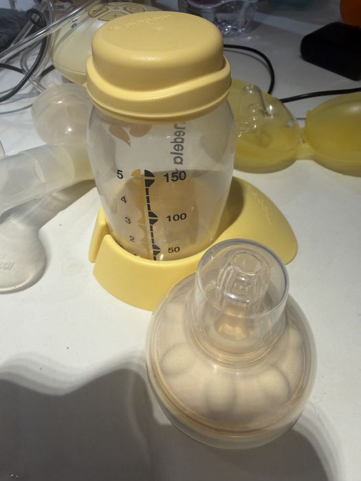 Електрическа помпа за кърма Medela