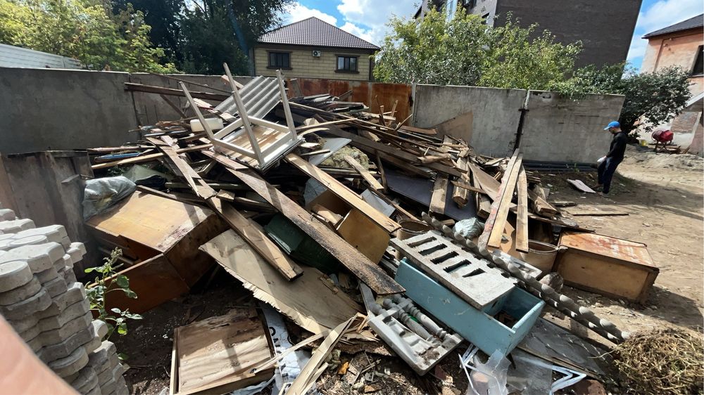 Отдам дрова бесплатно в центре города