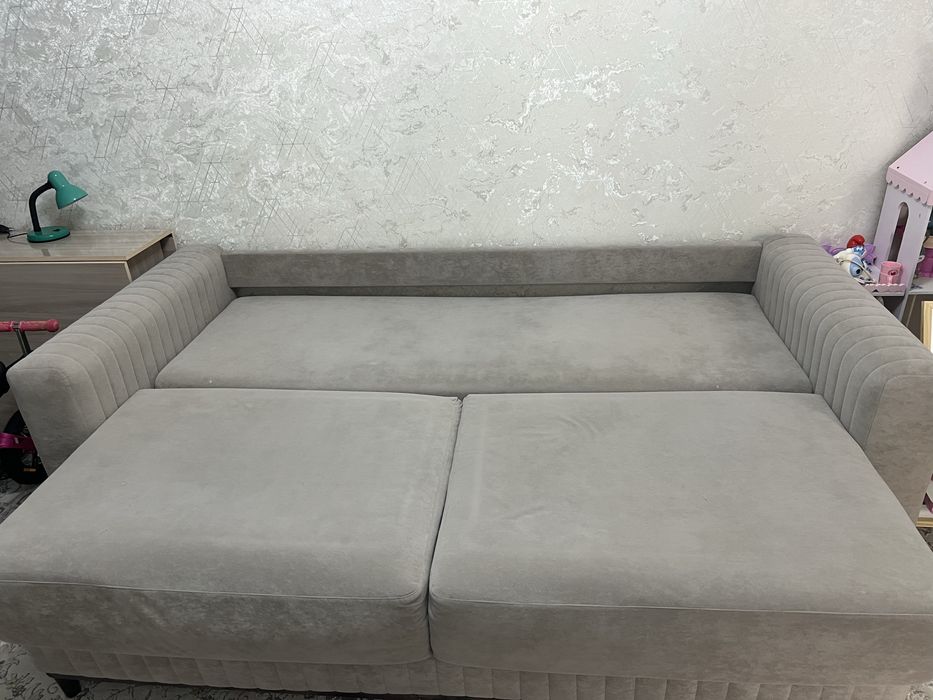 Продам диван Россия