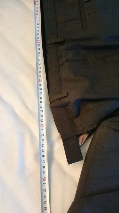 Мъжки костюм HUGO, 48 размер