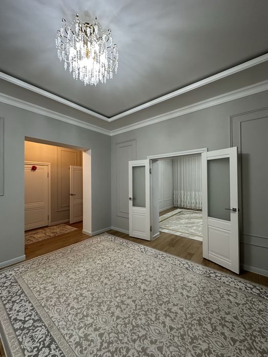 Продается дом . Адрес : САЯХАТ 31/6