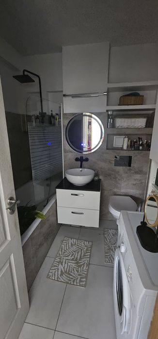 Apartament 3 camere 109 mp