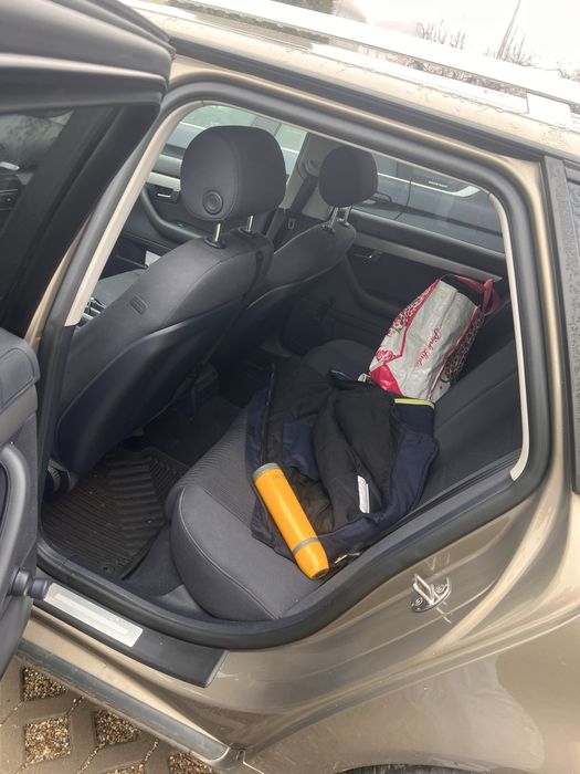 Vand audi a 4 b 7 in stare impecabila