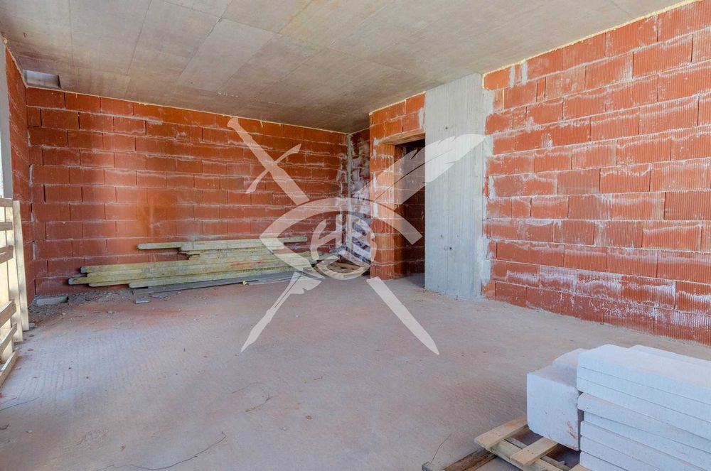 Тристаен апартамент в ж.к. Студентски град № 1046 №30052