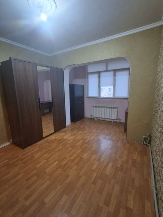 3 комн. Квартира мкр. Север 105 сер.