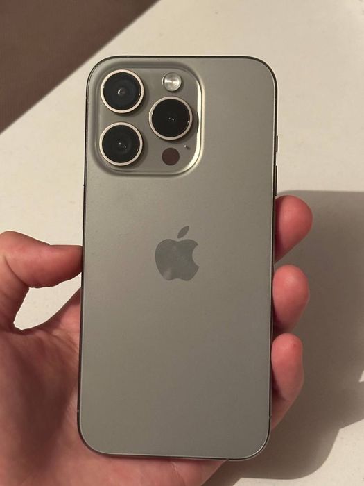 IPhone 15pro 128
