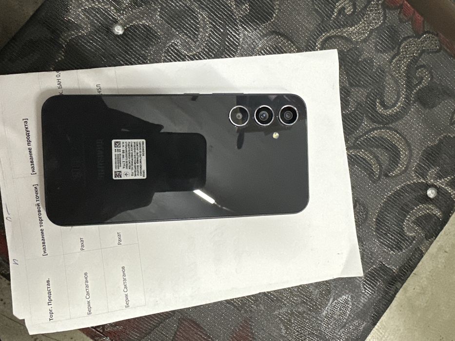 Срочно продам Samsung Galaxy A54