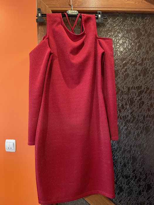 Vând rochițe de ocazie purtate 1 data sau altele de 2