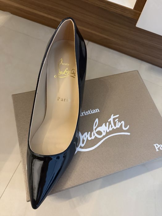 Pantofi piele talpa rosie louboutin