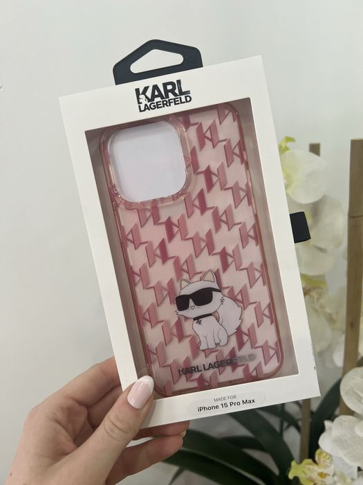 KARL Lagerfeld, GUESS кейс