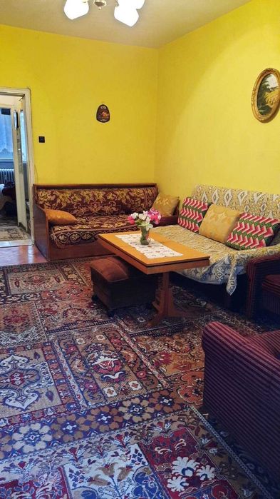 Тристаен апартамент в Красно село