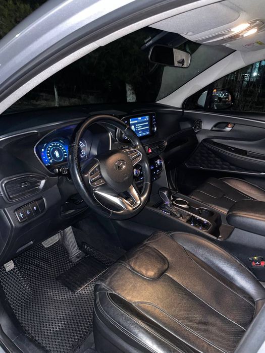 Hyundai Santafe 2020 yil, xolati ideal, kraskasi toza