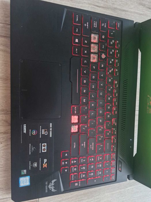 Laptop ASUS TUF Gaming FX504  i7  GTX 1050 Ti  16GB RAM SSD 256GB