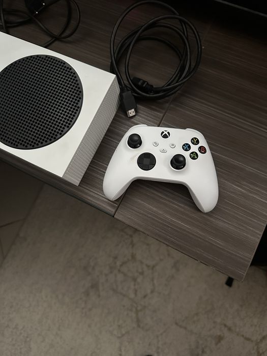 Xbox series s , stare ca nou