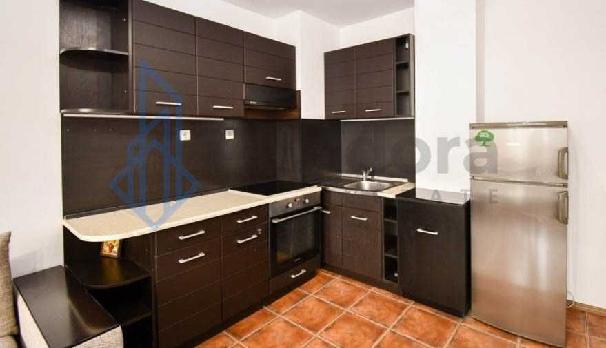 Дава се под наем Двустаен апартамент в София, Банишора - 75 кв.м за 440 € - Снимка #3