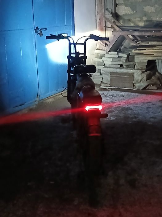 Маманың скутеры.