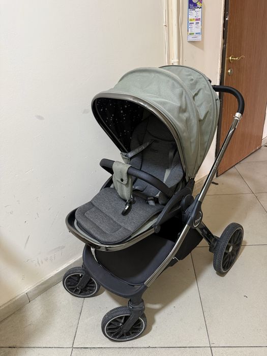 Продам детскую коляску