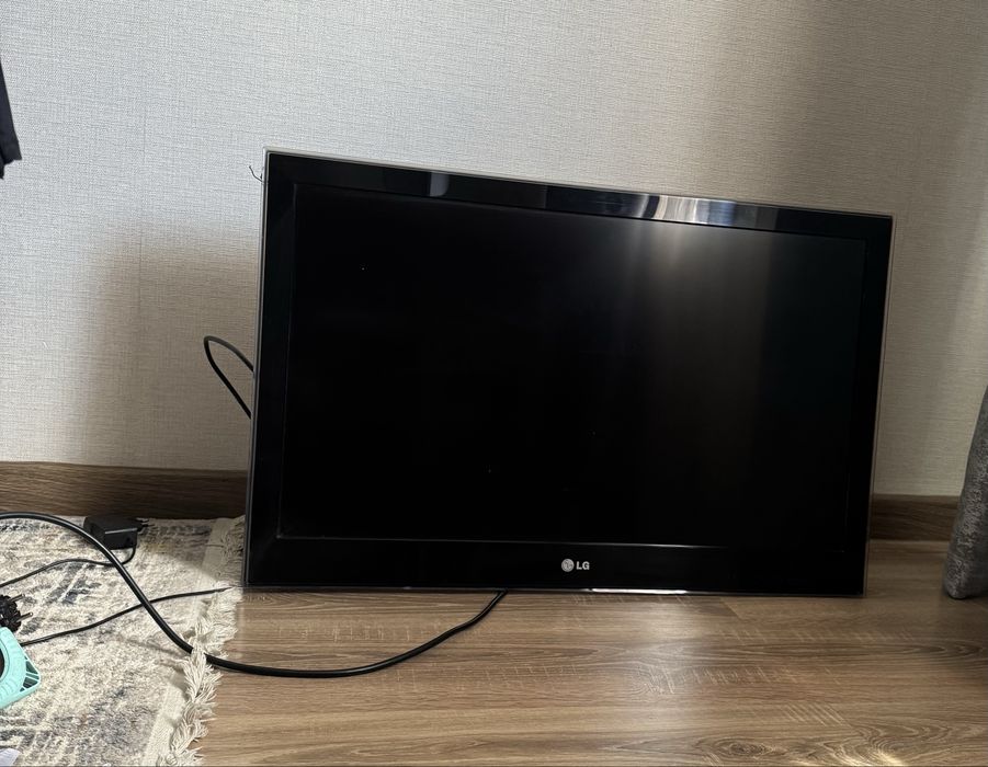 Телевизор LG 32LW4500