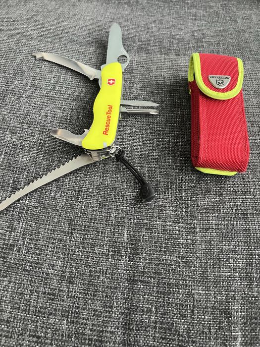 Швейцарски Джобен Нож Victorinox Rescue Tool
