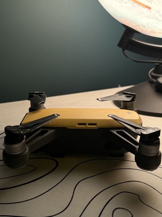 DJi Spark Б/У полный комплект