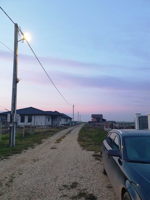 loc de casa 500 mp in LIVADA DE BIHOR cu curent si apa termala