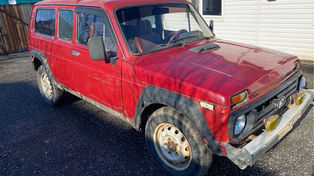 Продам ниву удлиненный