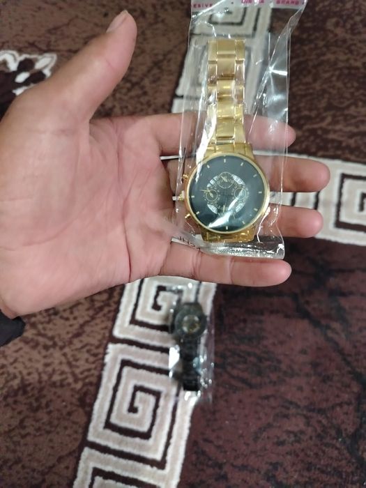Продам набор часов за 8000