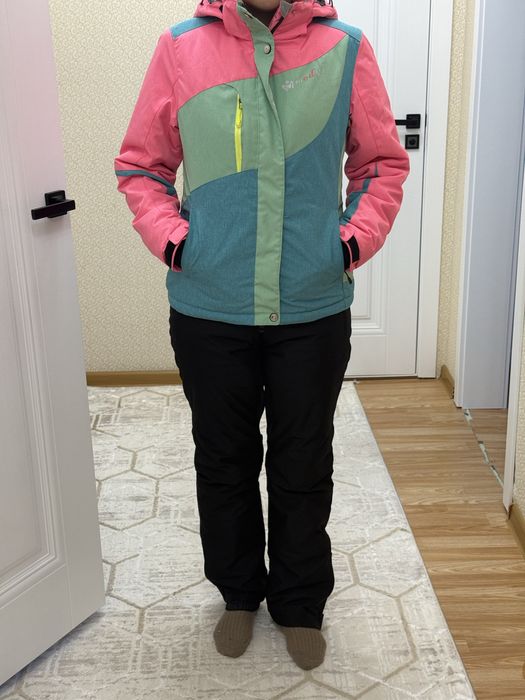 Продам лыжный костюм