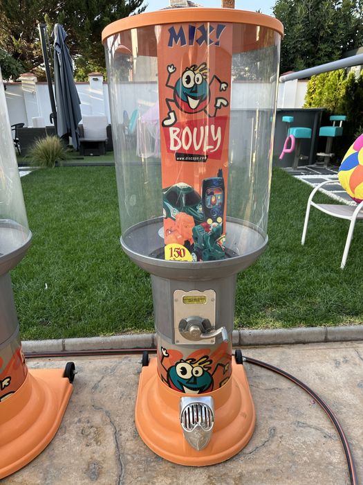 Вендинг машини за топки 2 бр.