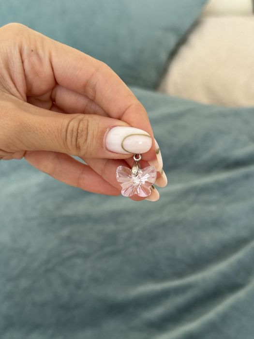 Стъклена висулка Пеперуда