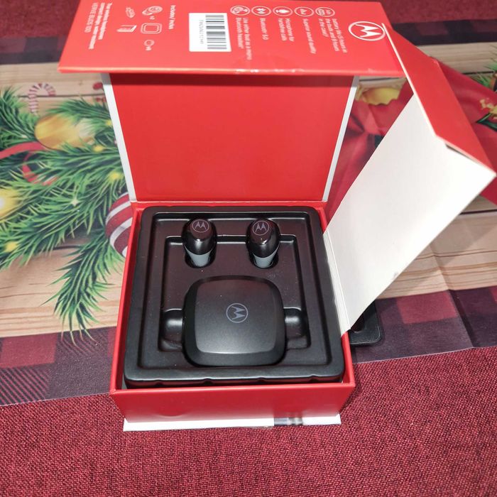 безжични Bluethooth слушалки Motorola