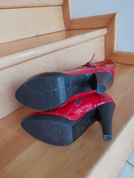 Vând cizme noi piele naturala 36