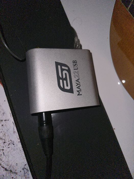 Audio Tehnica AT2020 XLR + Placa de sunet