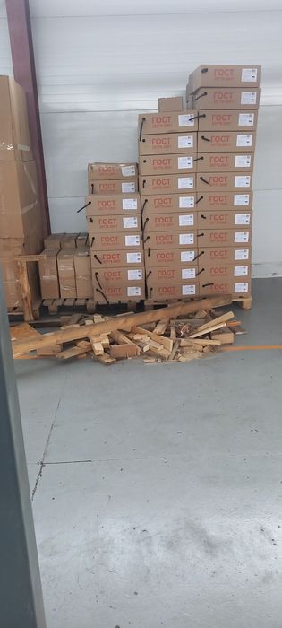 Ағаш (дрова) отдам даром